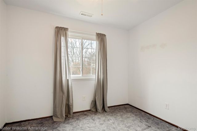 38088 Sherwood Street, Westland, MI 48185