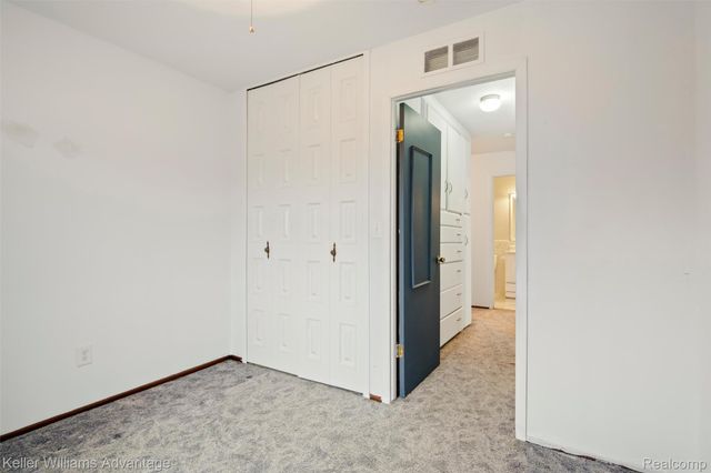 38088 Sherwood Street, Westland, MI 48185