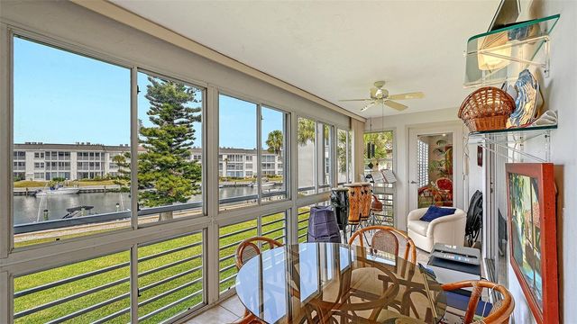 4340 FALMOUTH DRIVE 206, Longboat Key, FL 34228