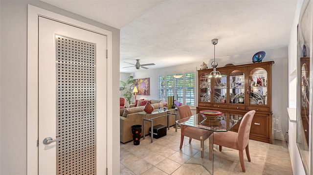 4340 FALMOUTH DRIVE 206, Longboat Key, FL 34228