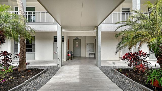 4340 FALMOUTH DRIVE 206, Longboat Key, FL 34228