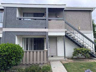 2871 S Fairview C, Santa Ana, CA 92704