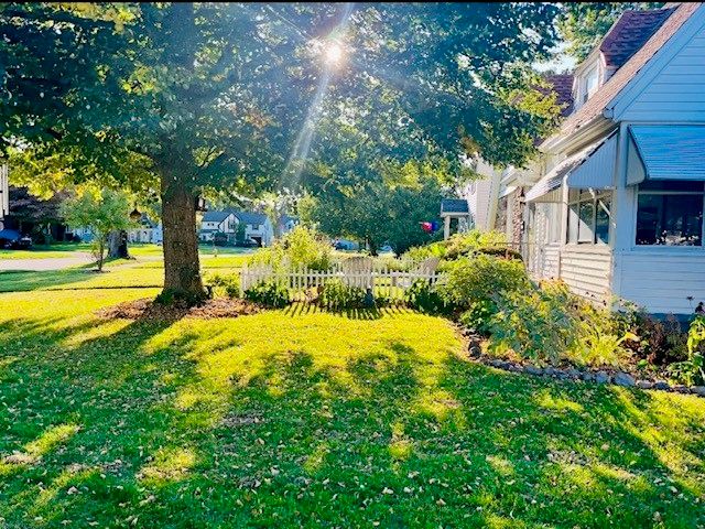 166 Thorncliffe Drive, Irondequoit, NY 14617