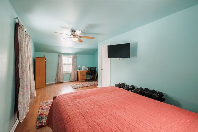 166 Thorncliffe Drive, Irondequoit, NY 14617