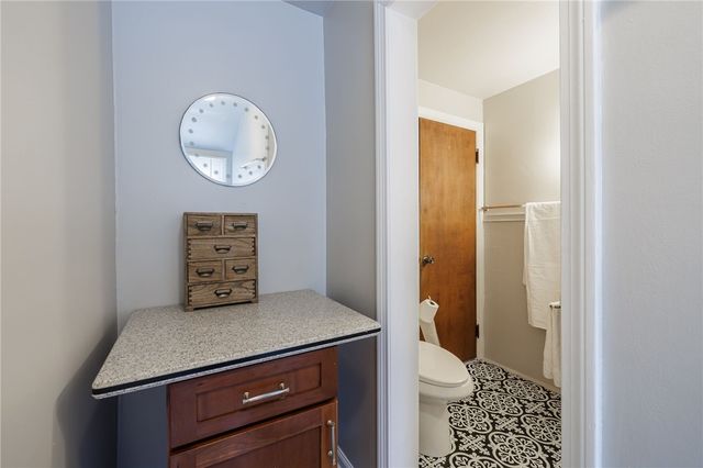 166 Thorncliffe Drive, Irondequoit, NY 14617