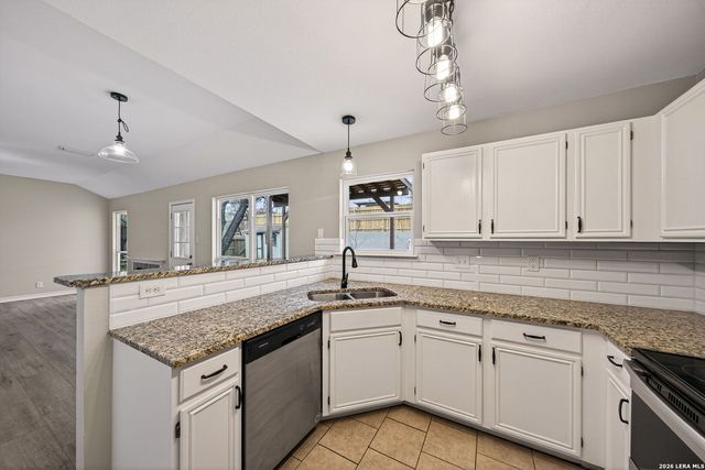 12127 Stoney Pond, San Antonio, TX 78247