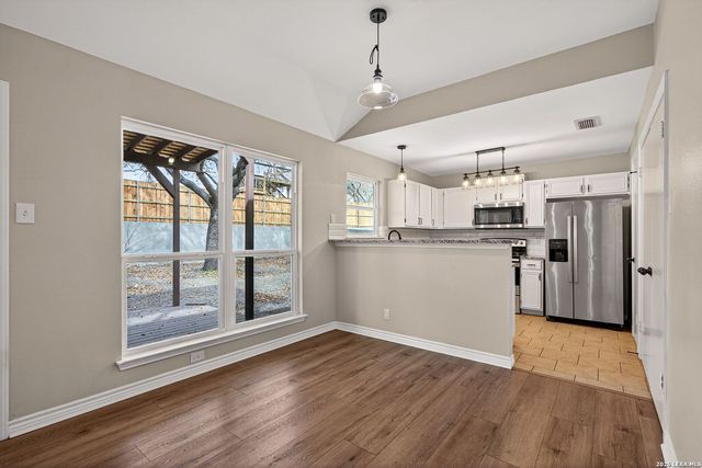 12127 Stoney Pond, San Antonio, TX 78247