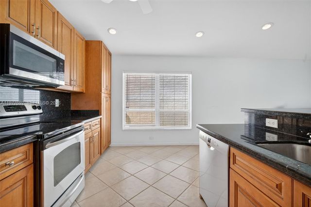 10624 Plainview Cir, Boca Raton, FL 33498