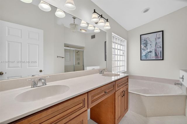 10624 Plainview Cir, Boca Raton, FL 33498