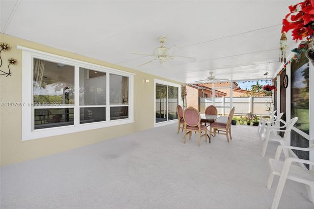 10624 Plainview Cir, Boca Raton, FL 33498