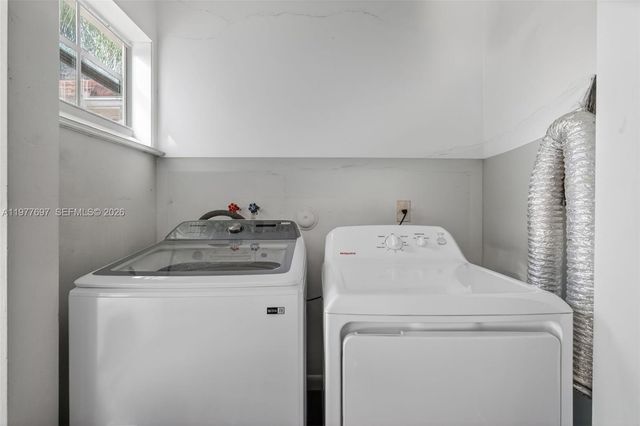 10624 Plainview Cir, Boca Raton, FL 33498