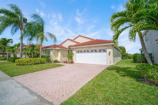 10624 Plainview Cir, Boca Raton, FL 33498