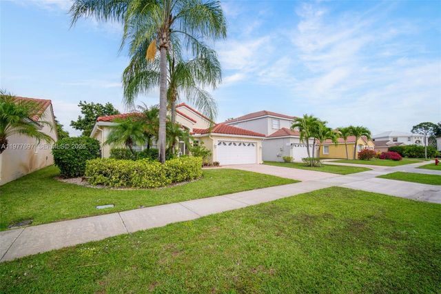 10624 Plainview Cir, Boca Raton, FL 33498