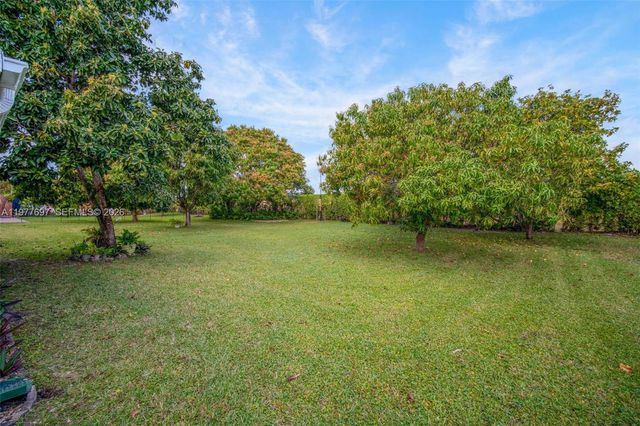 10624 Plainview Cir, Boca Raton, FL 33498