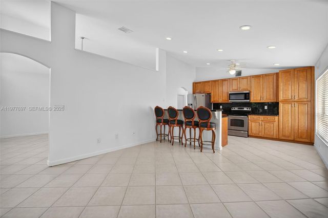 10624 Plainview Cir, Boca Raton, FL 33498