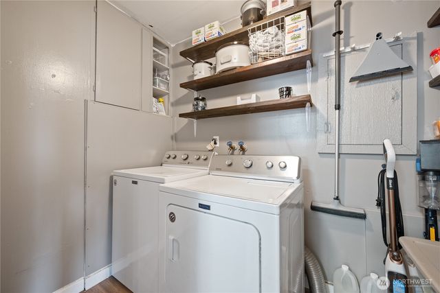 3102 Hemlock Street, Longview, WA 98632