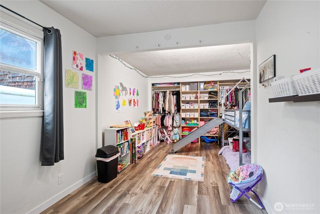 3102 Hemlock Street, Longview, WA 98632