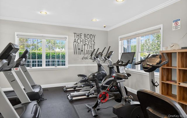 240-17 Oak Park Drive 73A, Douglaston, NY 11362