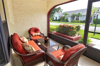 10805 Queen Anne LN 203, Naples, FL 34109