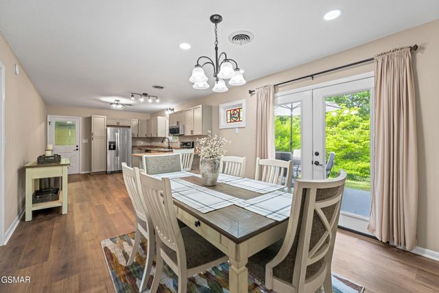 1103 Mayors Drive, Sevierville, TN 37862