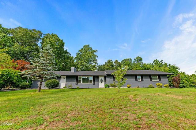 1103 Mayors Drive, Sevierville, TN 37862