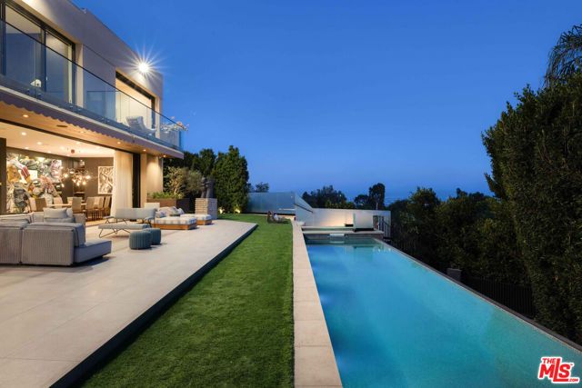 815 N Tigertail Road, Los Angeles, CA 90049