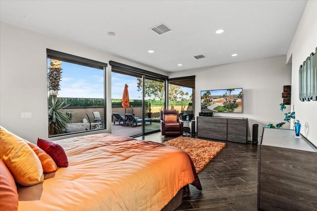 11 Vista Loma Drive, Rancho Mirage, CA 92270