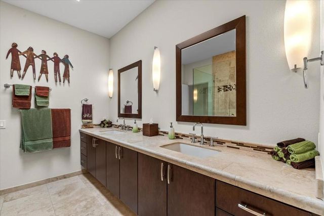 11 Vista Loma Drive, Rancho Mirage, CA 92270