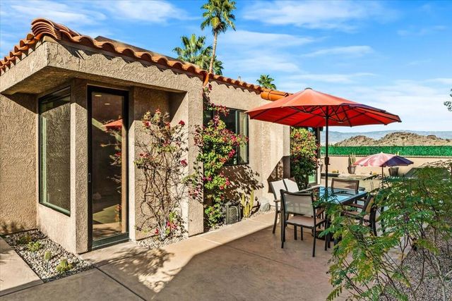 11 Vista Loma Drive, Rancho Mirage, CA 92270