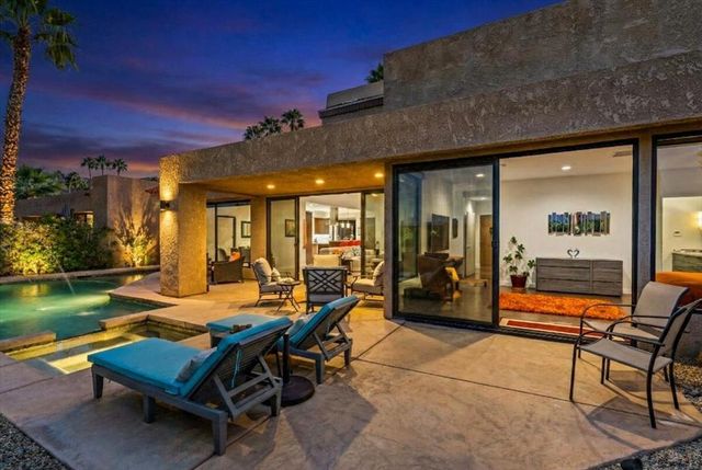 11 Vista Loma Drive, Rancho Mirage, CA 92270