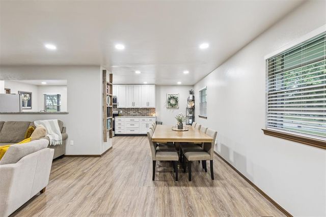 2000 N Anderson Road, Choctaw, OK 73020