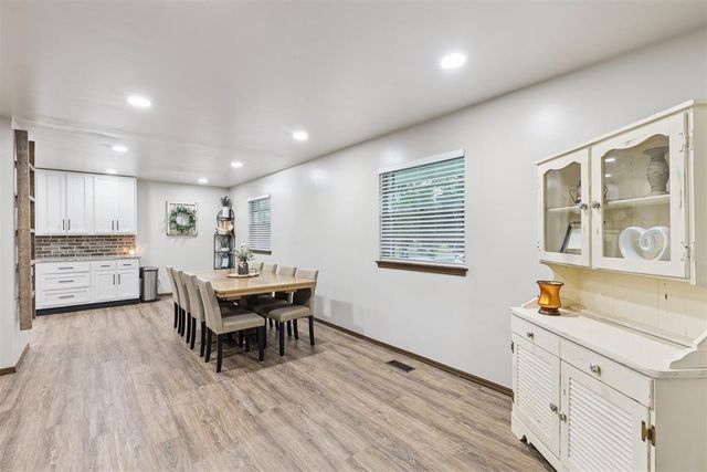 2000 N Anderson Road, Choctaw, OK 73020