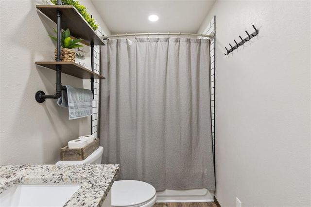 2000 N Anderson Road, Choctaw, OK 73020