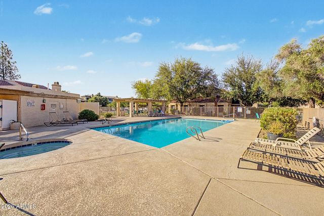 602 N MAY Street 115, Mesa, AZ 85201