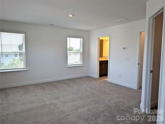 9032 Gulledge Court, Charlotte, NC 28262