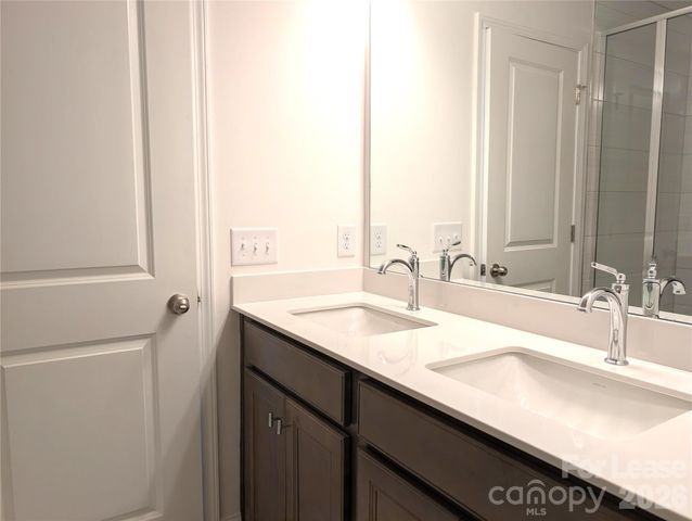9032 Gulledge Court, Charlotte, NC 28262