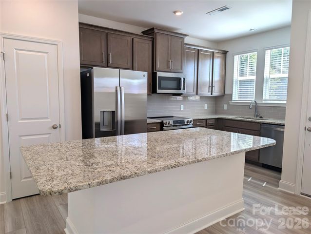 9032 Gulledge Court, Charlotte, NC 28262