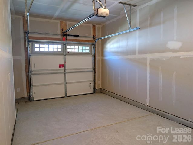 9032 Gulledge Court, Charlotte, NC 28262