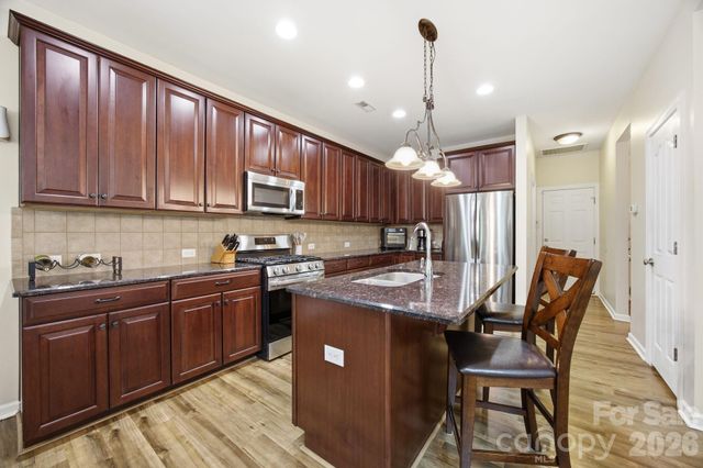16106 Cloverleaf Court, Charlotte, NC 28277