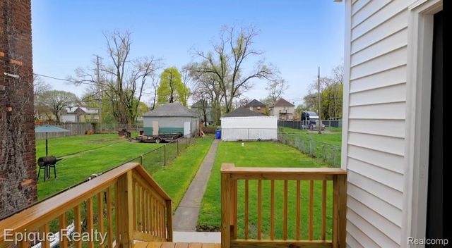 6195 16th Street, Detroit, MI 48208