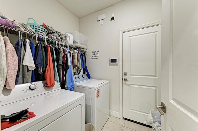 1757 JEANNIN DRIVE, North Port, FL 34288