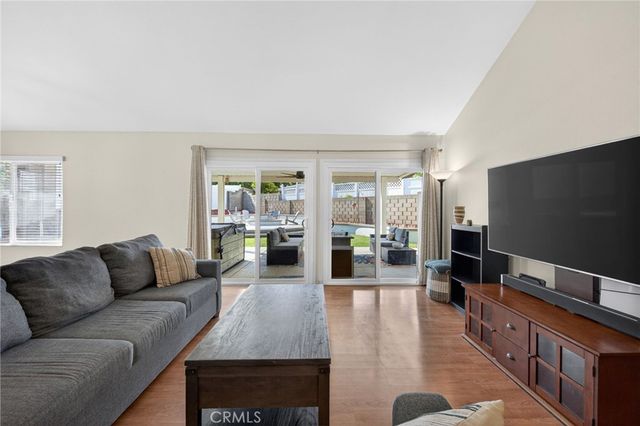 24581 Southhampton Ct, Laguna Hills, CA 92653