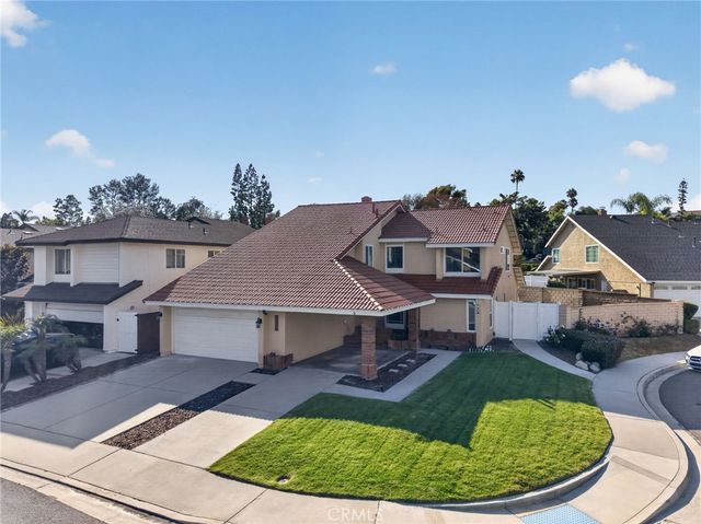 24581 Southhampton Ct, Laguna Hills, CA 92653