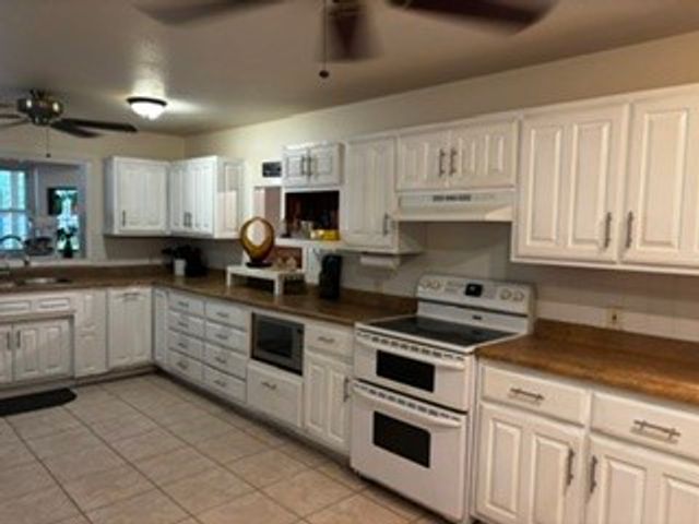 12883 Nickels Road, West Fork, AR 72774
