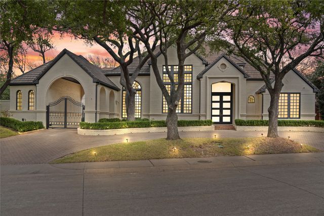 17632 Harbord Oaks Circle, Dallas, TX 75252