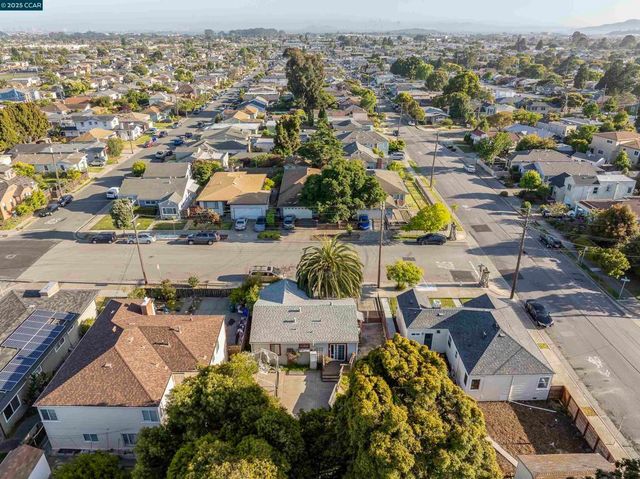 3811 Clinton Ave, Richmond, CA 94805