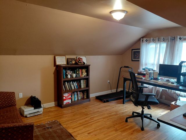 607 N Raynor Avenue, Joliet, IL 60435