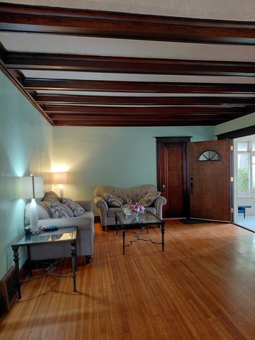 607 N Raynor Avenue, Joliet, IL 60435