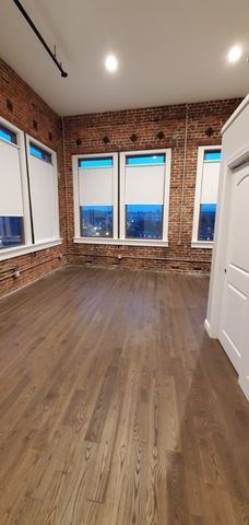 1 Main St 301, Peabody, MA 01960
