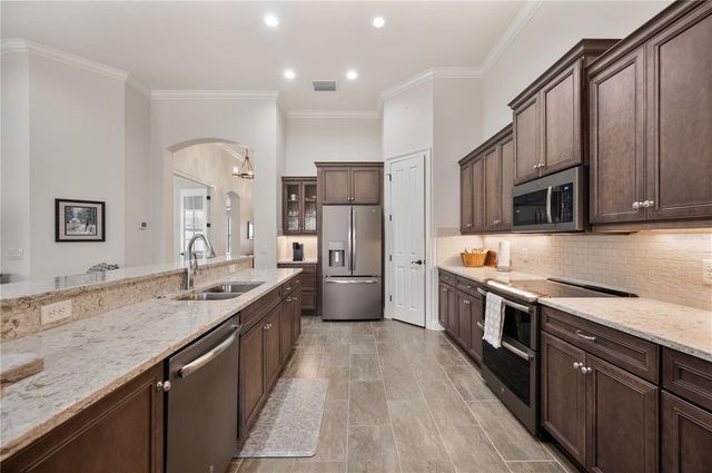 7783 LAKE JAMES BOULEVARD, Lakeland, FL 33810